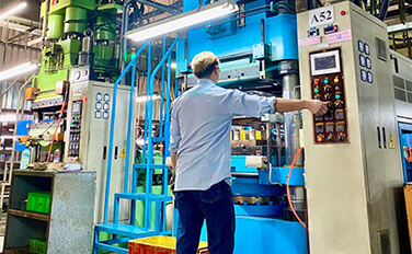 What is Rubber Vacuum Injection Molding Vulcanization? - ZONG YIH